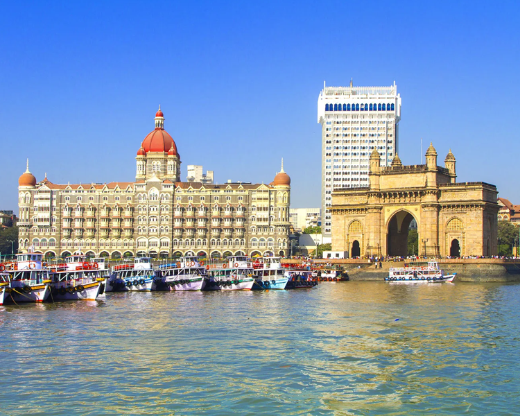 GOLDEN TRIANGLE TOUR WITH MUMBAI